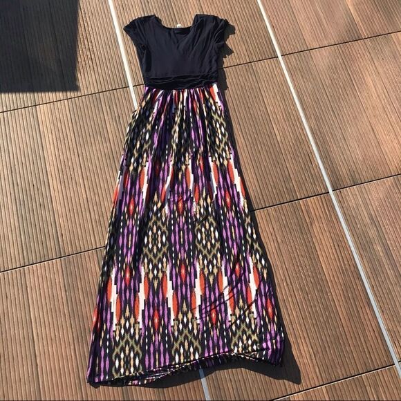 Gilli Maxi Dress  - Picture 3 of 3